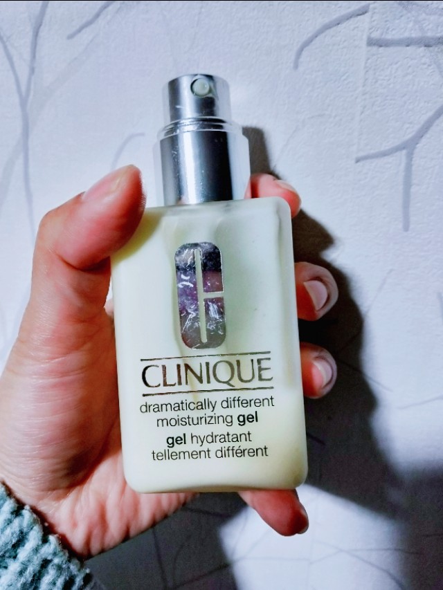 镇店之宝面霜,倩碧黄油悦木之源