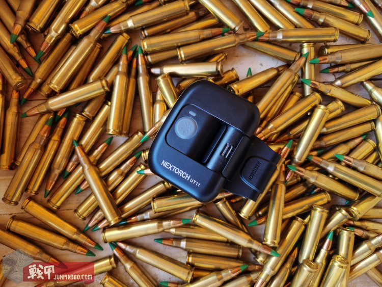 纳丽德ut11夹灯,纳丽德ut11肩灯测评