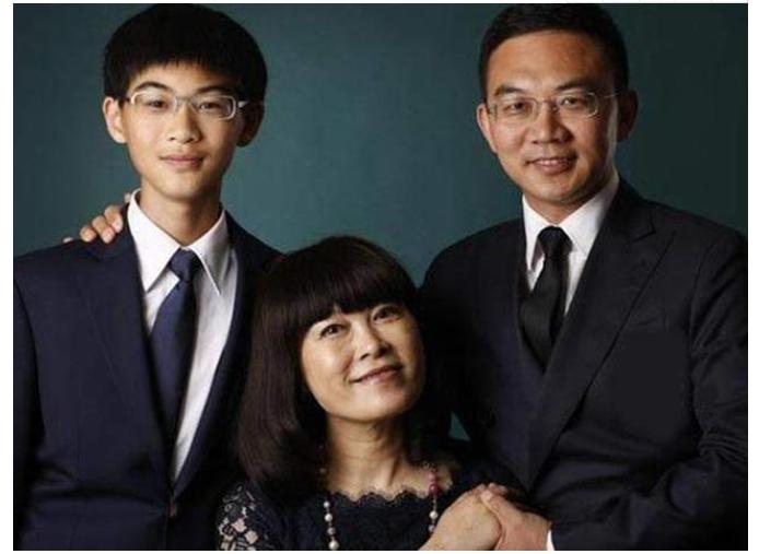 离开央视的四位主持人现状,54岁离开央视主持人有哪些