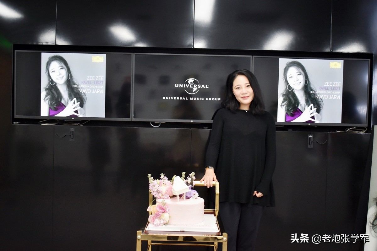 左章钢琴曲,左章演奏的中国钢琴曲