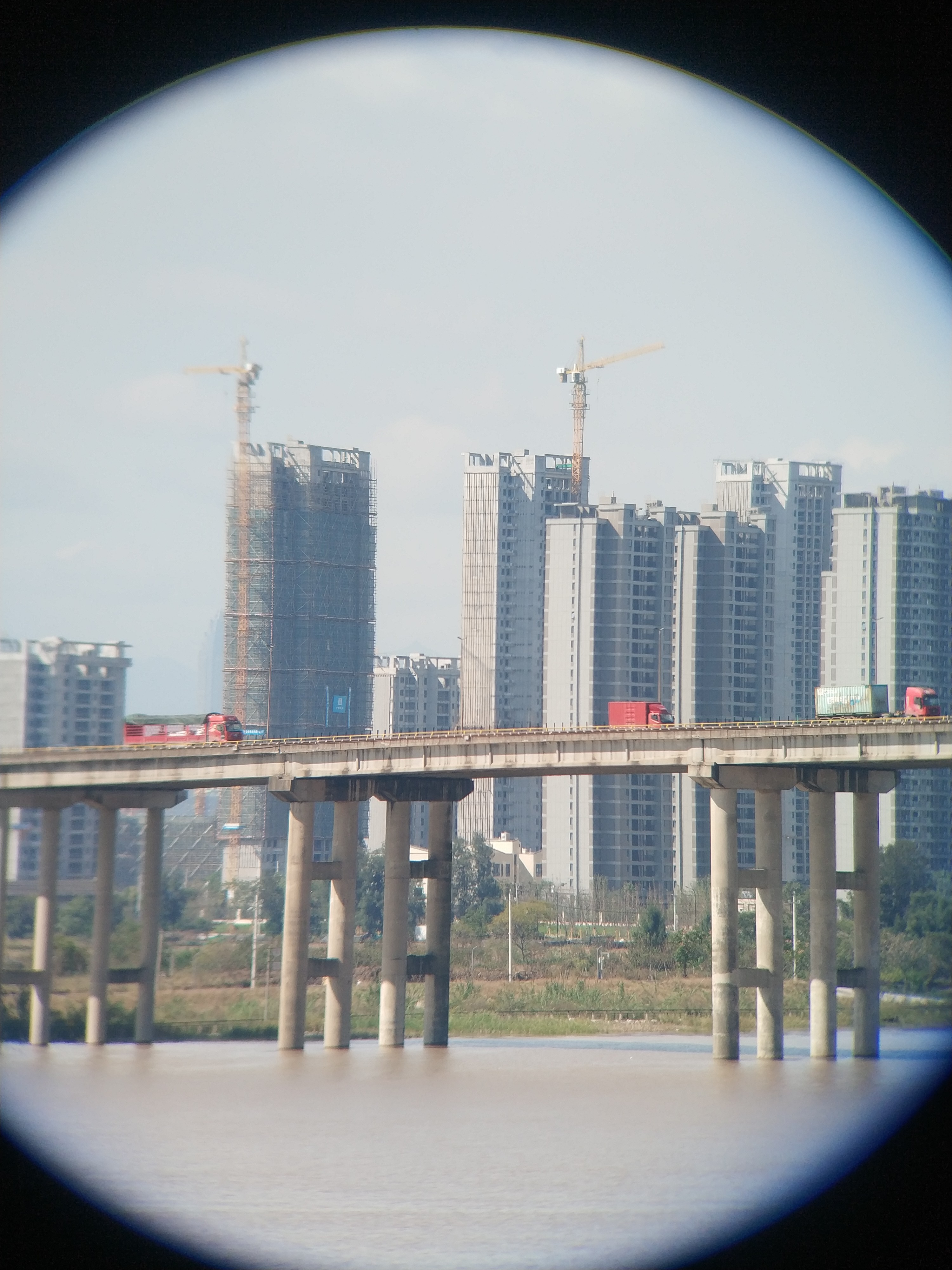 我要在演唱会上找个小蜜蜂:博冠星狼望远镜