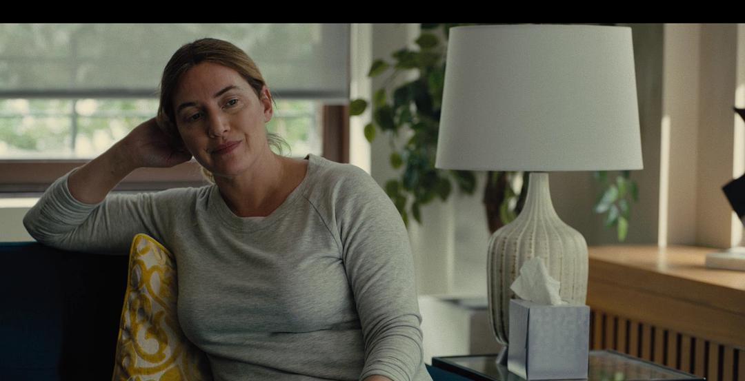 24年前“英伦玫瑰”美到让全球屏息！近日无PS照曝光被群嘲毁容？