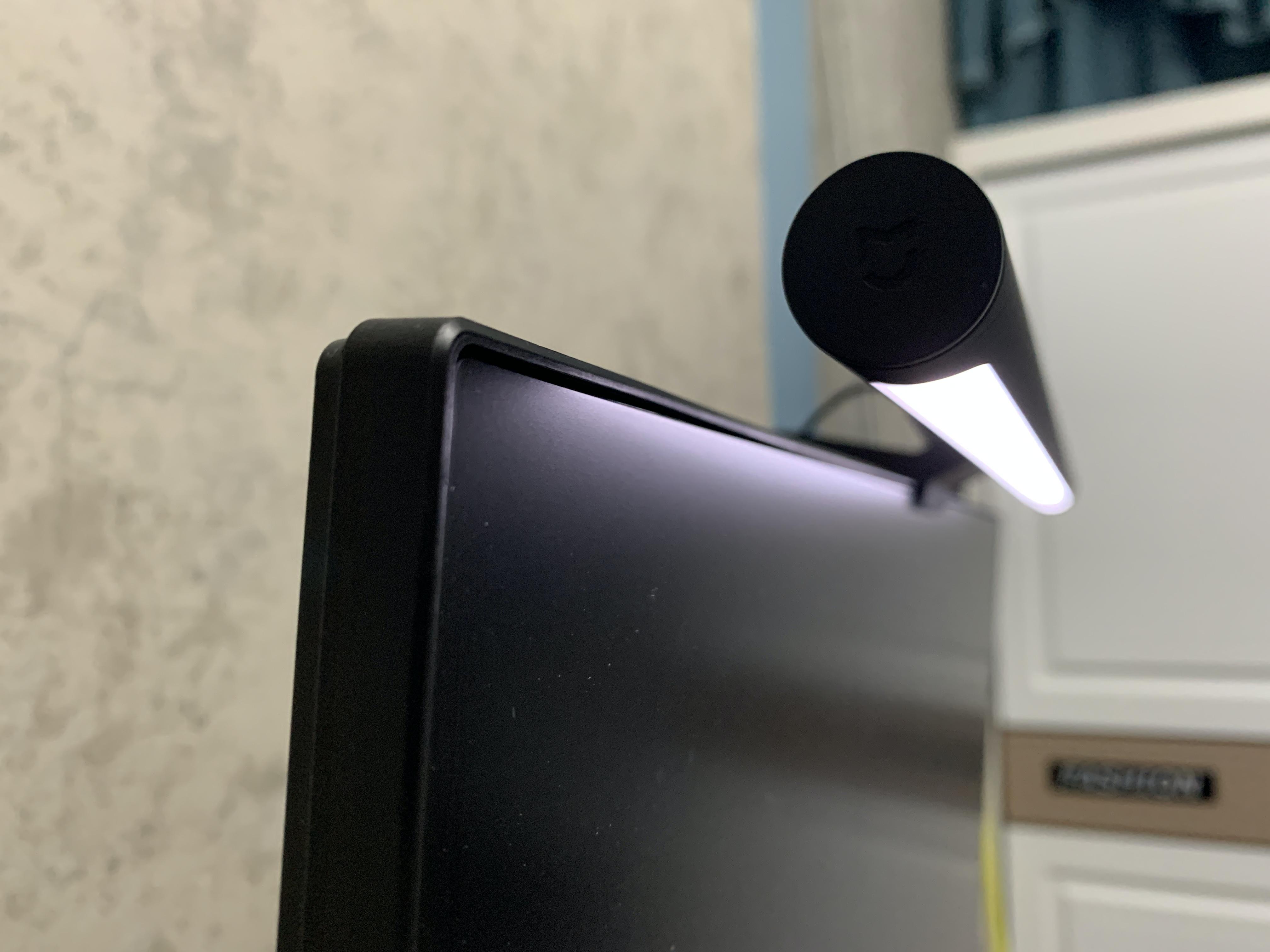 小米屏幕挂灯和雷神屏幕挂灯,小米屏幕挂灯亮度测评