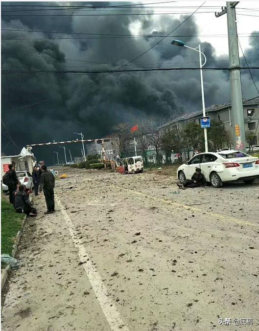 江苏盐城化工厂周围爆炸视频,江苏盐城化工厂爆炸救援现场