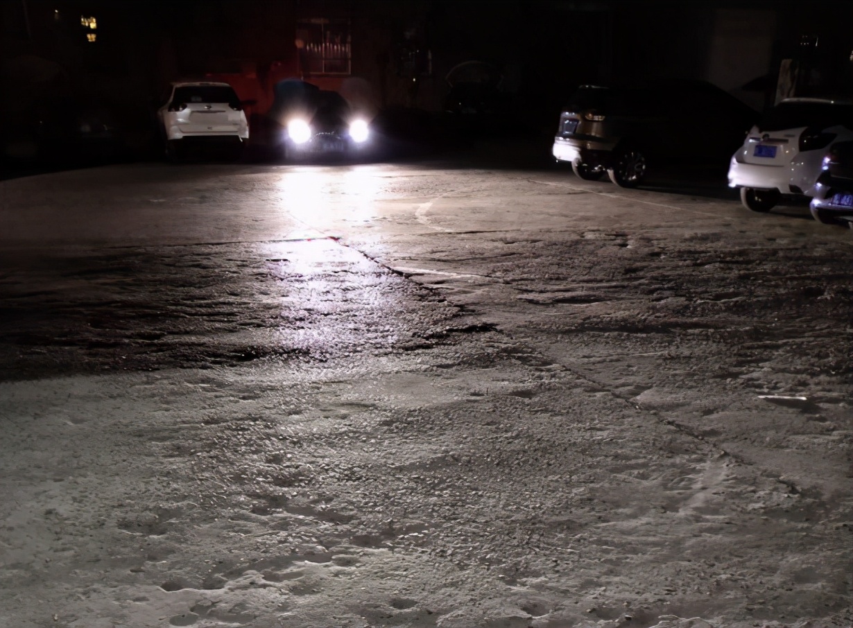 车灯卤素和氙气和led哪个好,氙气大灯和led大灯有什么区别