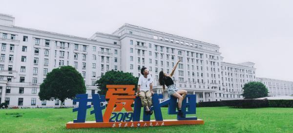 电子信息科学和电子信息工程区别,电子科学类和电子信息工程哪个好