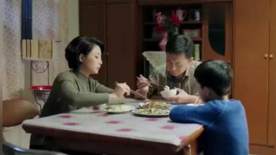 孩子偷拿100块钱丢了怎么找,孩子从家里偷拿钱该怎么教育