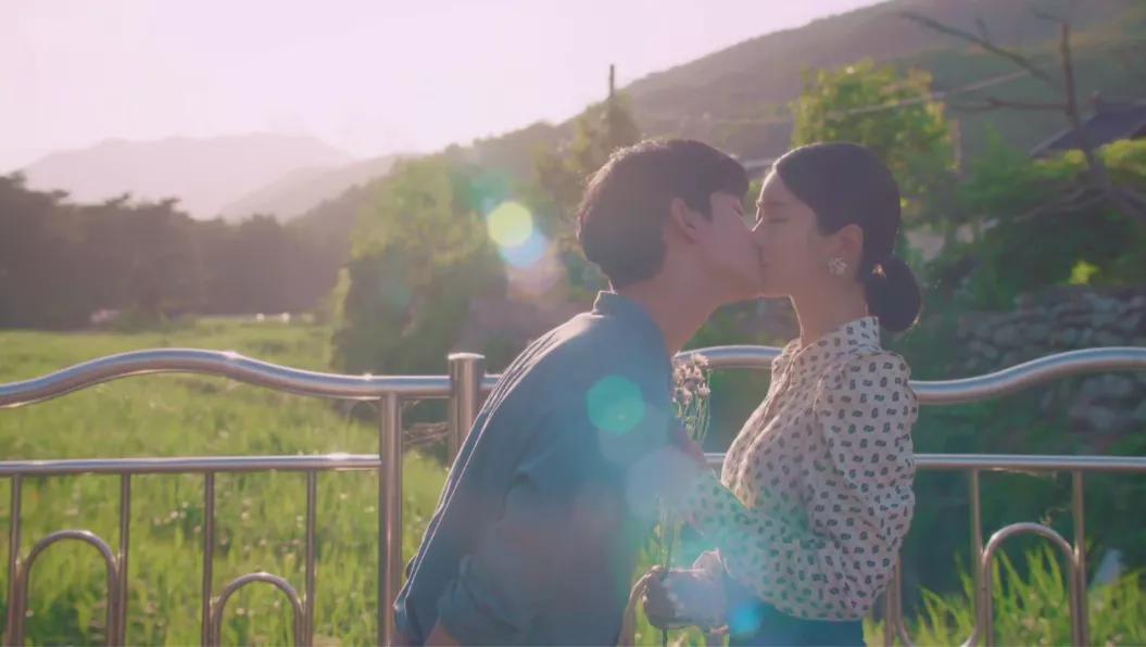 金秀贤高分韩剧9分以上解说,金秀贤获韩剧最高演技大奖