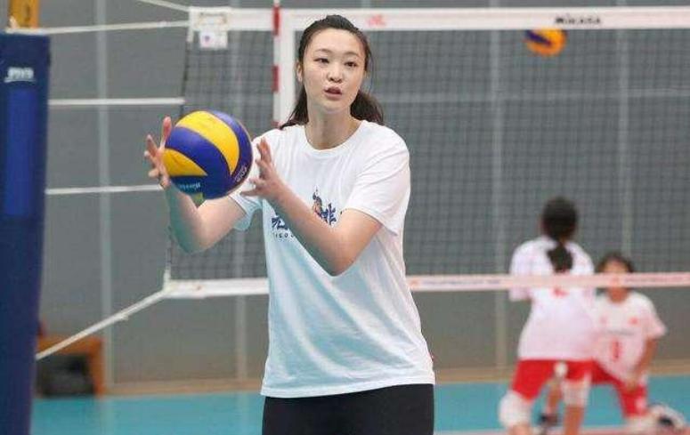女排纪录片惠若琪退役,女排惠若琪为什么能当队长