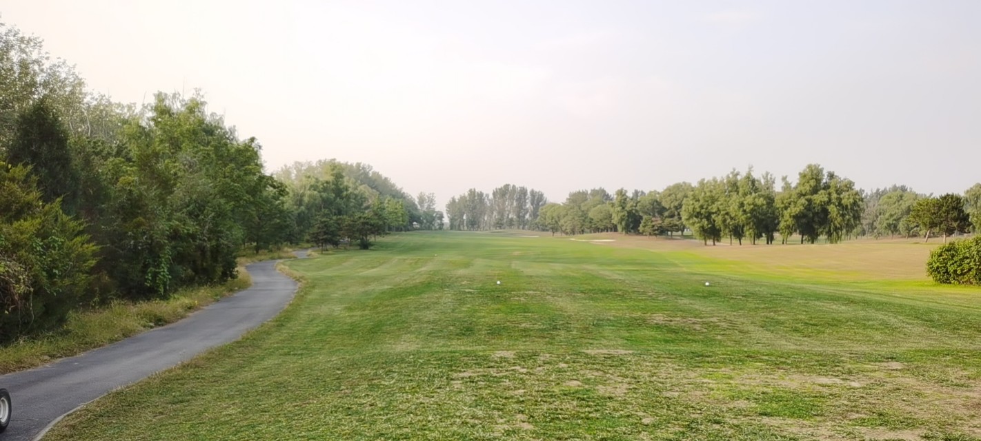 北京cbd国际高尔夫球场,北京金帝高尔夫球场