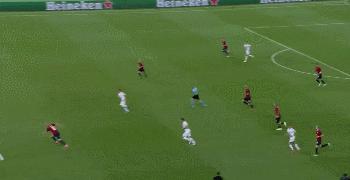 丹麦vs捷克第一球裁判预判,丹麦vs捷克的误判角球