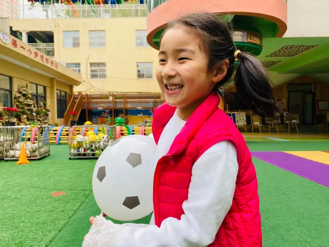 幼儿园足球嘉年华足球比赛视频,幼儿园足球主题游园活动