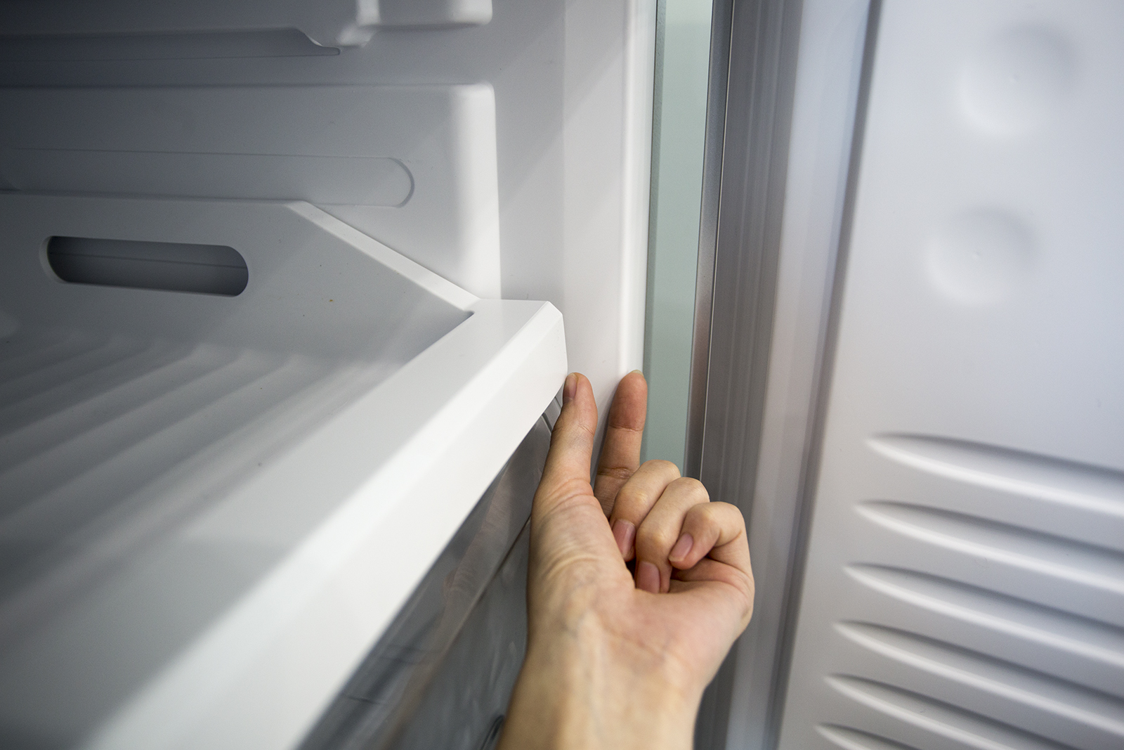 小米冰箱199元价格,小米无霜四门1100mm的冰箱多少元