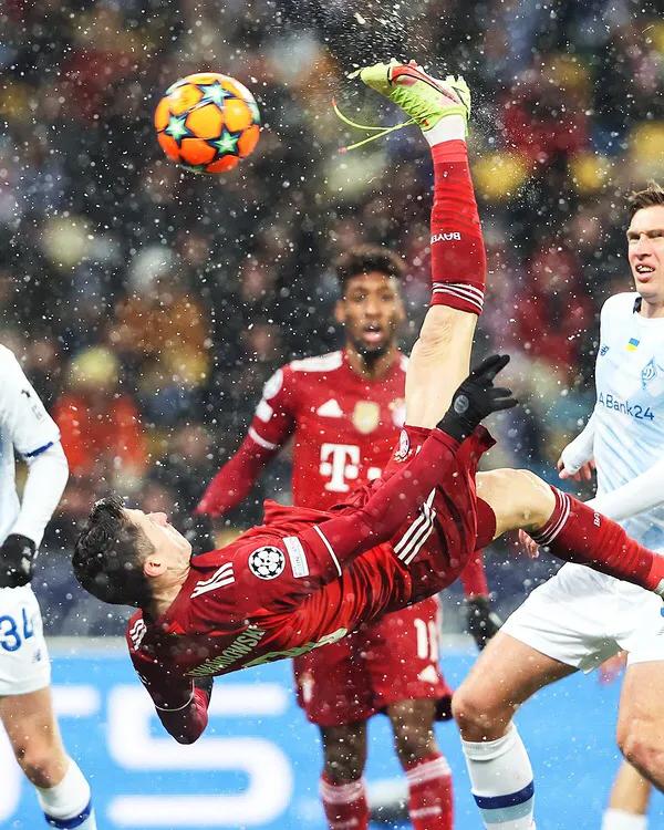 大巴黎vs拜仁雪战,雪战拜仁慕尼黑