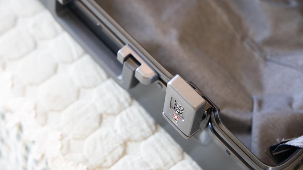 地平线行李箱哪款最好,拉杆箱地平线8号28寸评测