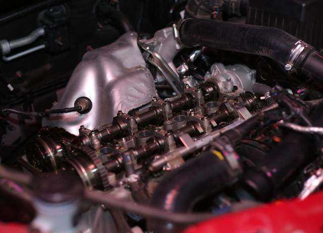 众泰汽车t700讲解,众泰t700发动机内部详细图片