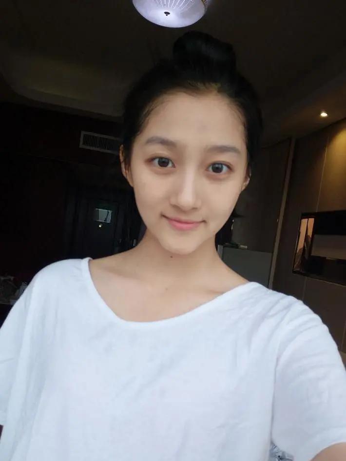 这些错误涂口红的方法，你踩雷了吗？一篇教你学会正确涂口红