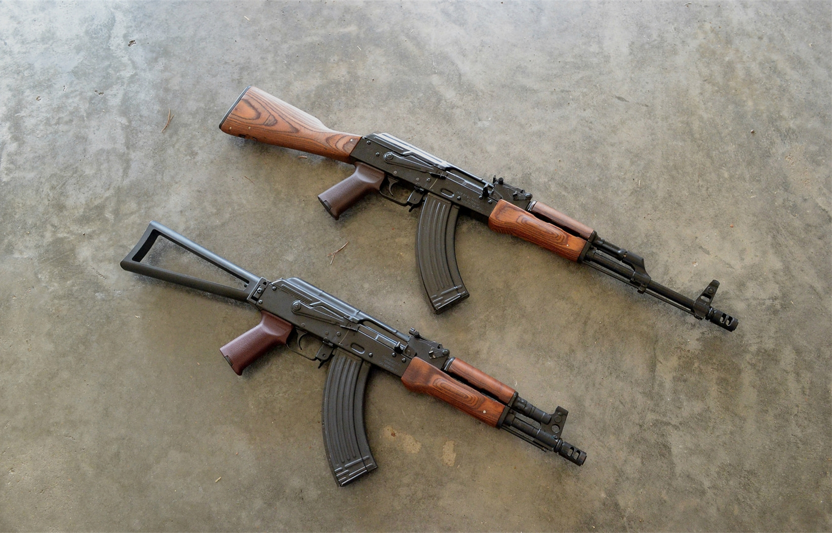 毛瑟98k步枪用的什么木头,德国毛瑟98k步枪加倍镜道具