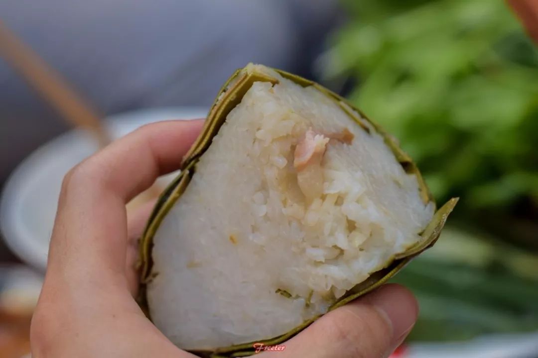 瓦片烤肉是哪里的,正宗瓦片烤肉