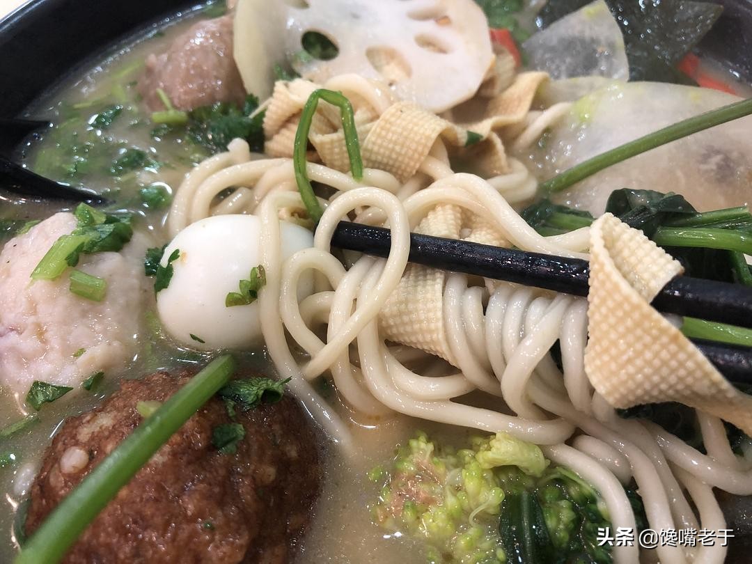 什么口味的麻辣烫最出名,麻辣烫哪家最好吃最正宗