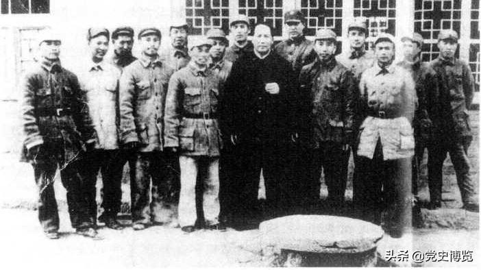 人民解放军第二炮兵历任司令员,中国人民解放军空军第二军军长