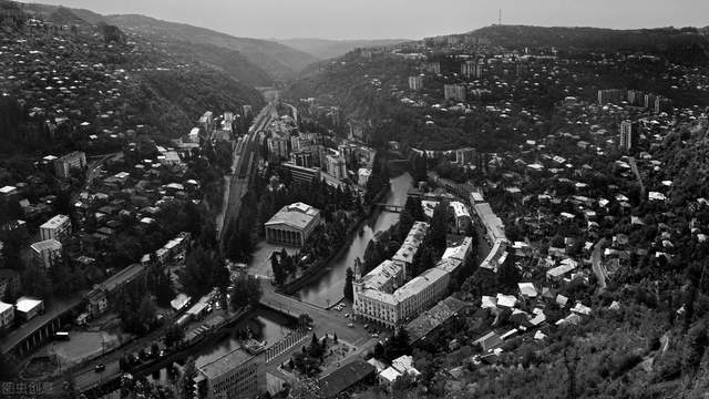 日本瞒天过海事件,日本偷袭珍珠港瞒天过海