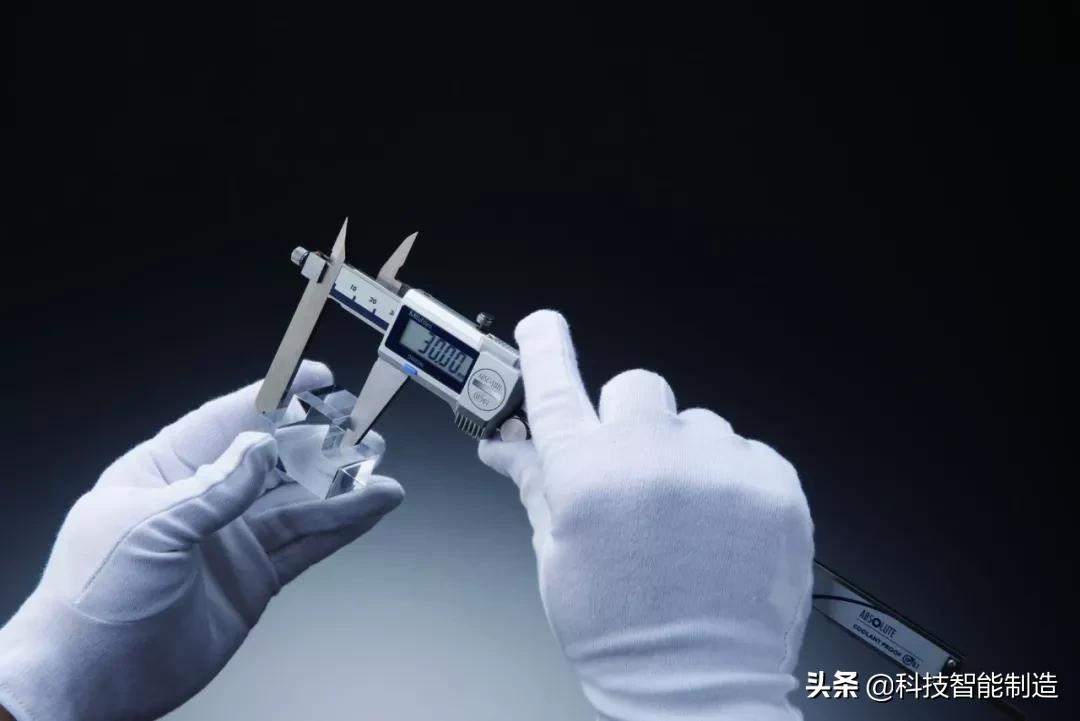 使用游标卡尺要估读吗为什么,使用游标卡尺测量视频