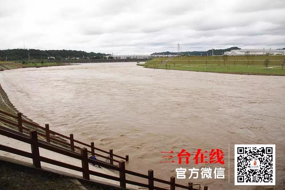 三台涪江洪水最新视频,三台涪江暴雨泄洪