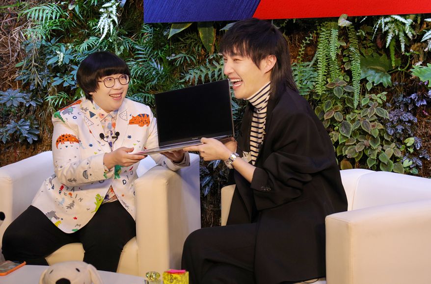 肖骁说更喜欢在颜如晶身边的自己,颜如晶肖骁一起参加了什么节目