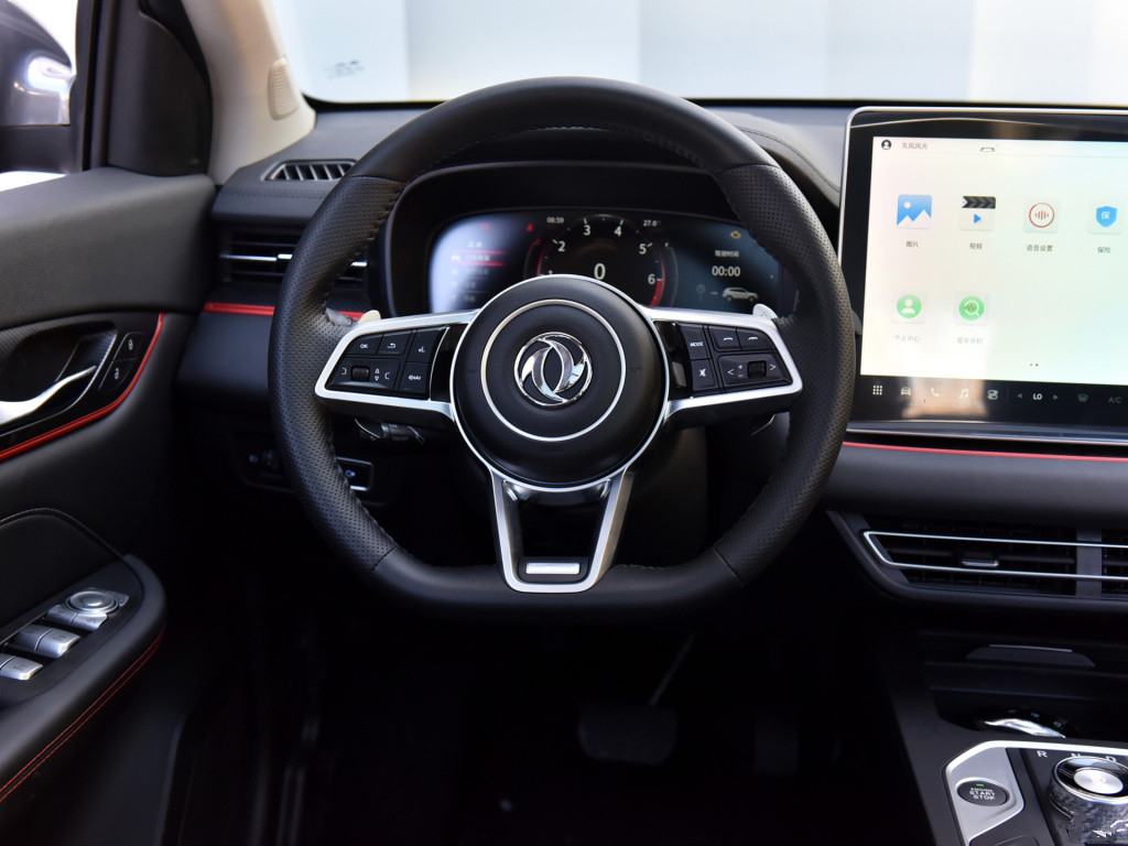 风光580新款6大座,风光580新款6座