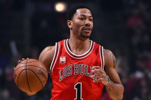 尼克斯队罗斯最新消息,罗斯加盟尼克斯拿球衣正面照