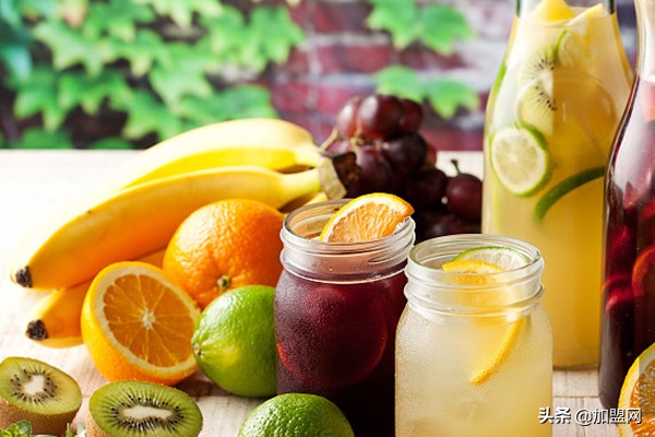 女生小本生意创业项目,女生创业适合做的小本生意