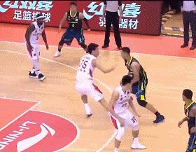 易建联（16年），顶天立地