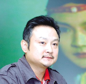 欧阳奋强的婚姻生活,18岁遇见初恋25岁与初恋步入婚姻