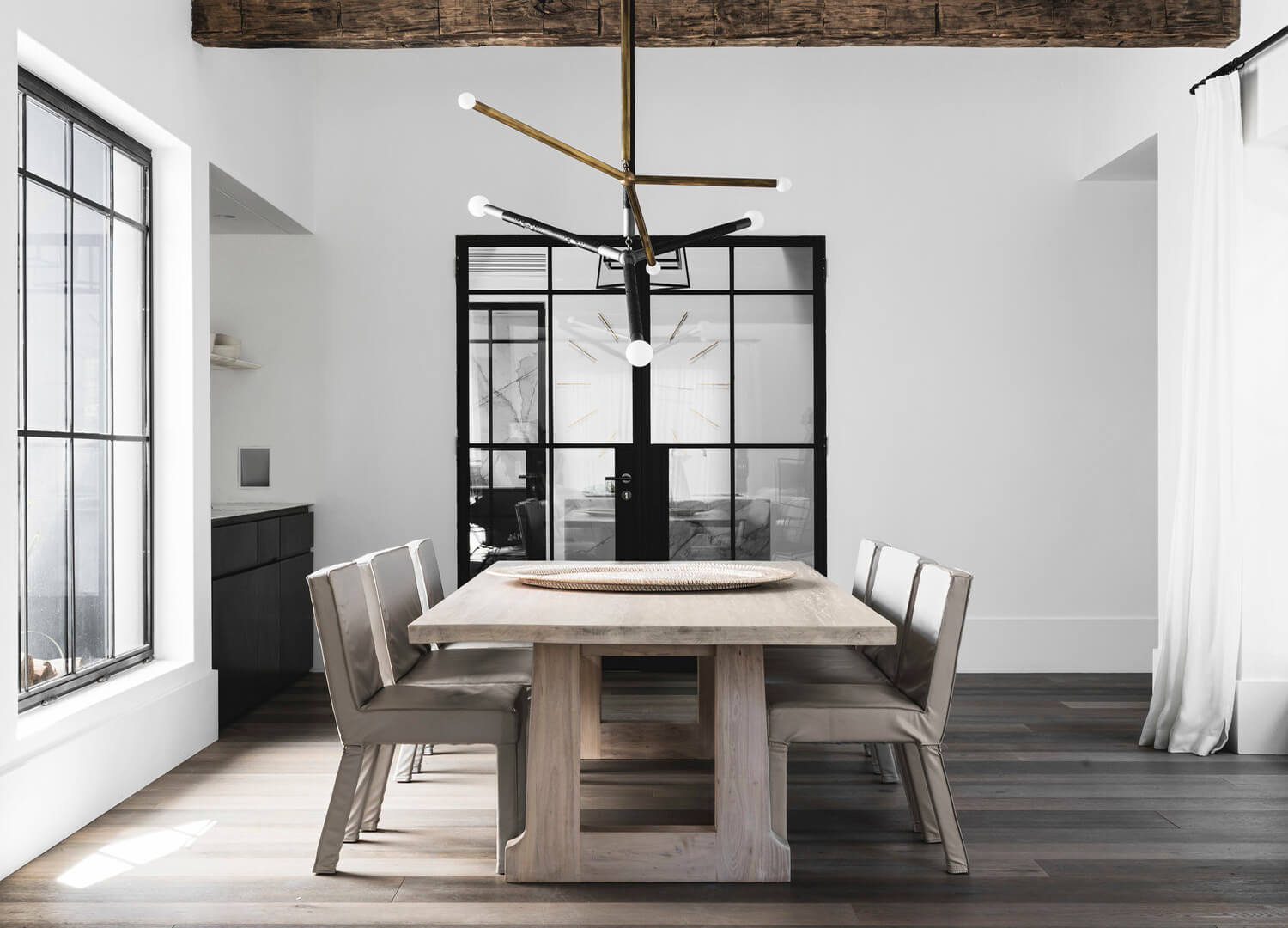 猎人山庄优惠,猎人山庄农家菜馆