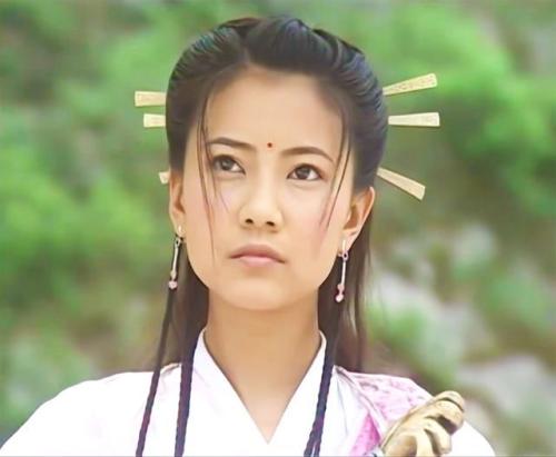 高圆圆常年霸榜虎扑女神排行榜,虎扑高圆圆颜值