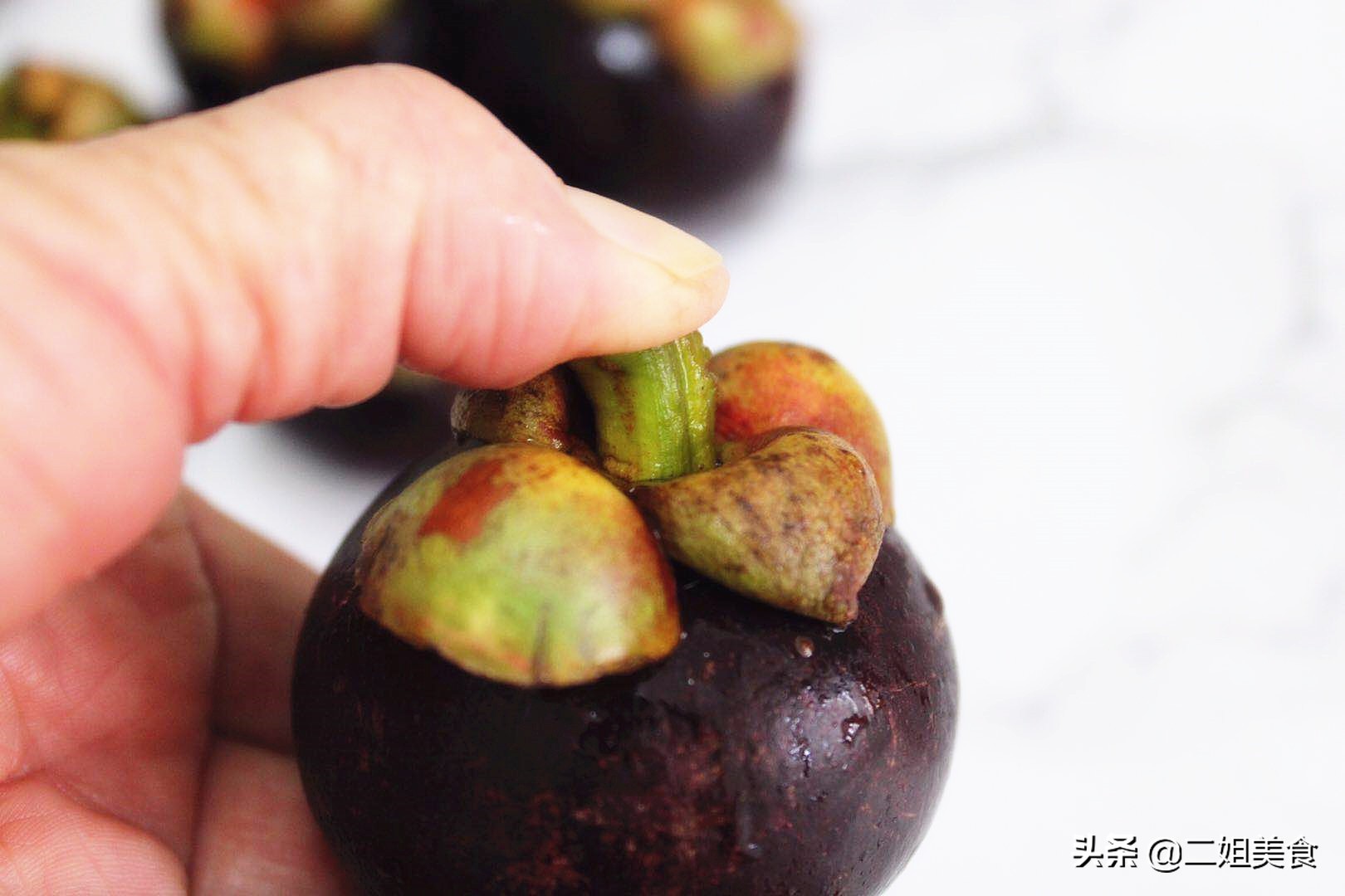 如何剥山竹不弄脏手,如何快速剥山竹不脏手