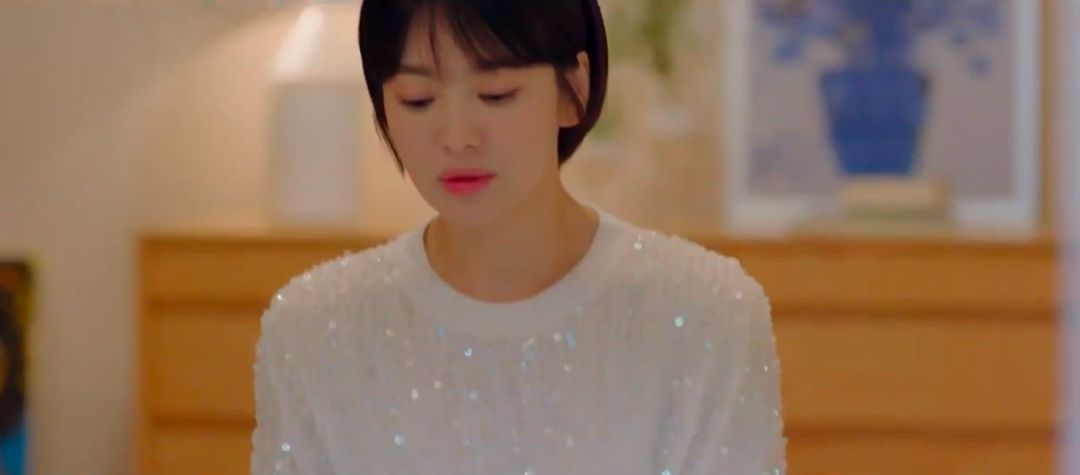 来不及吐槽《男朋友》剧情，我满眼都是宋慧乔的高领衫和大衣！