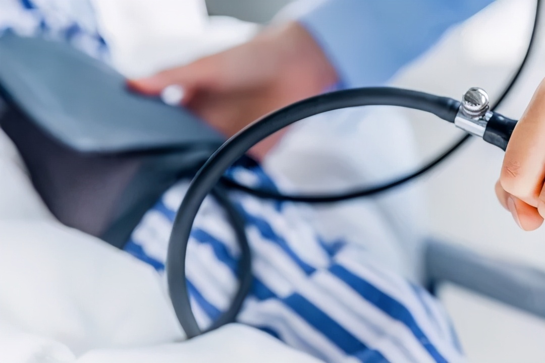 结肠癌化疗期间血小板低40怎么办,化疗后骨髓抑制血小板低能恢复吗