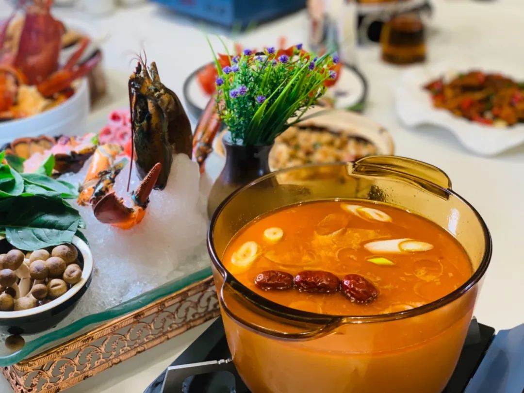 5000一顿的“名媛局”都拼了啥?