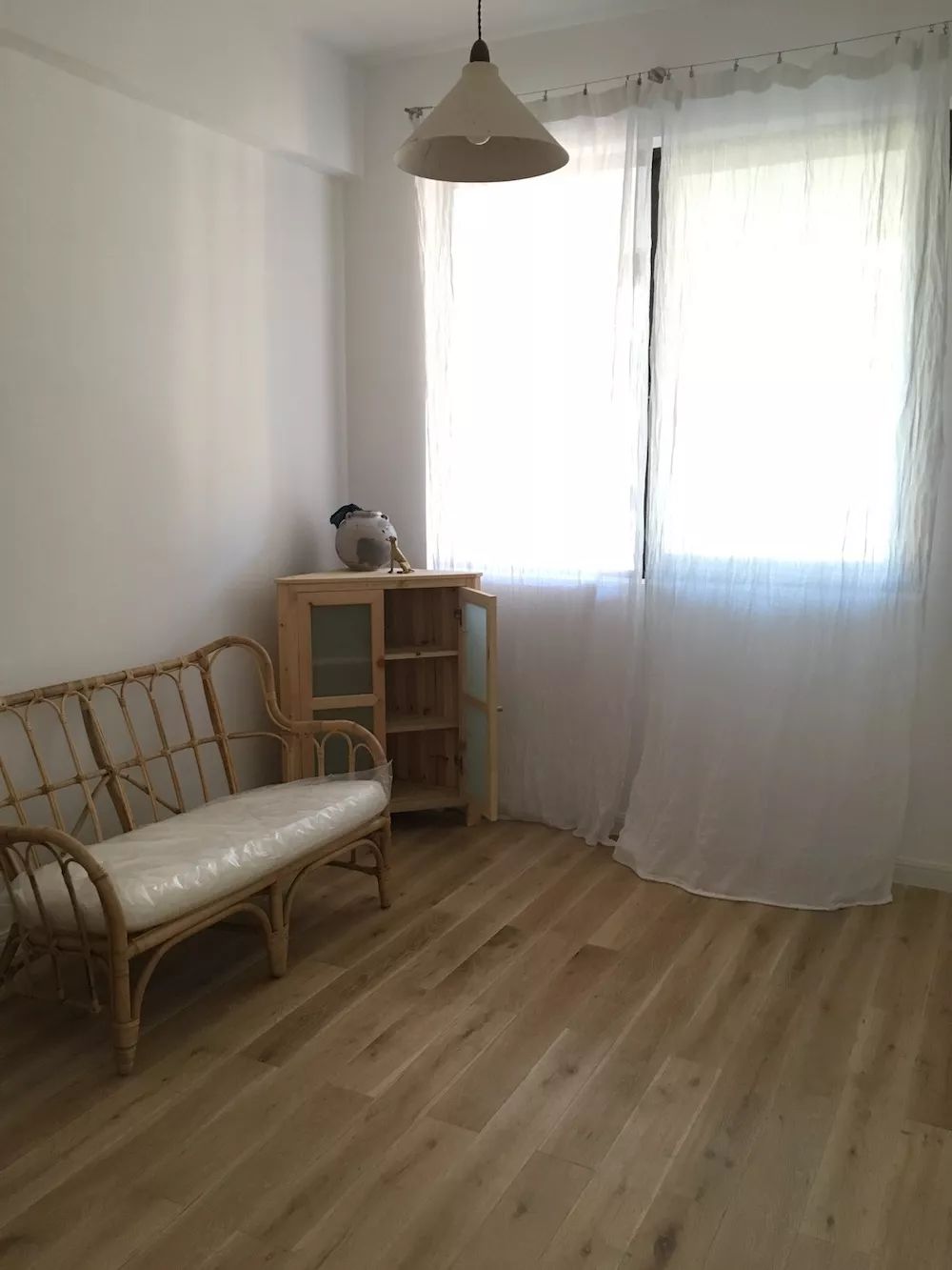 用水泥砌橱柜,用粘土做迷你橱柜