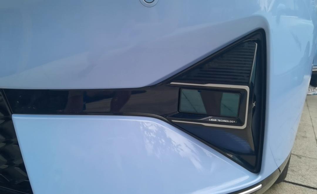 小鹏p5入门版迎宾座椅,小鹏p5标准版怎么调整主驾驶座椅