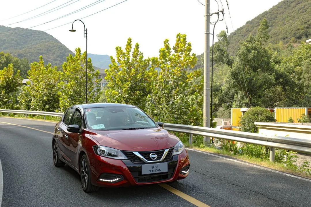 2013款骐达1.6自动挡真实油耗,骐达200块钱跑300公里油耗高吗