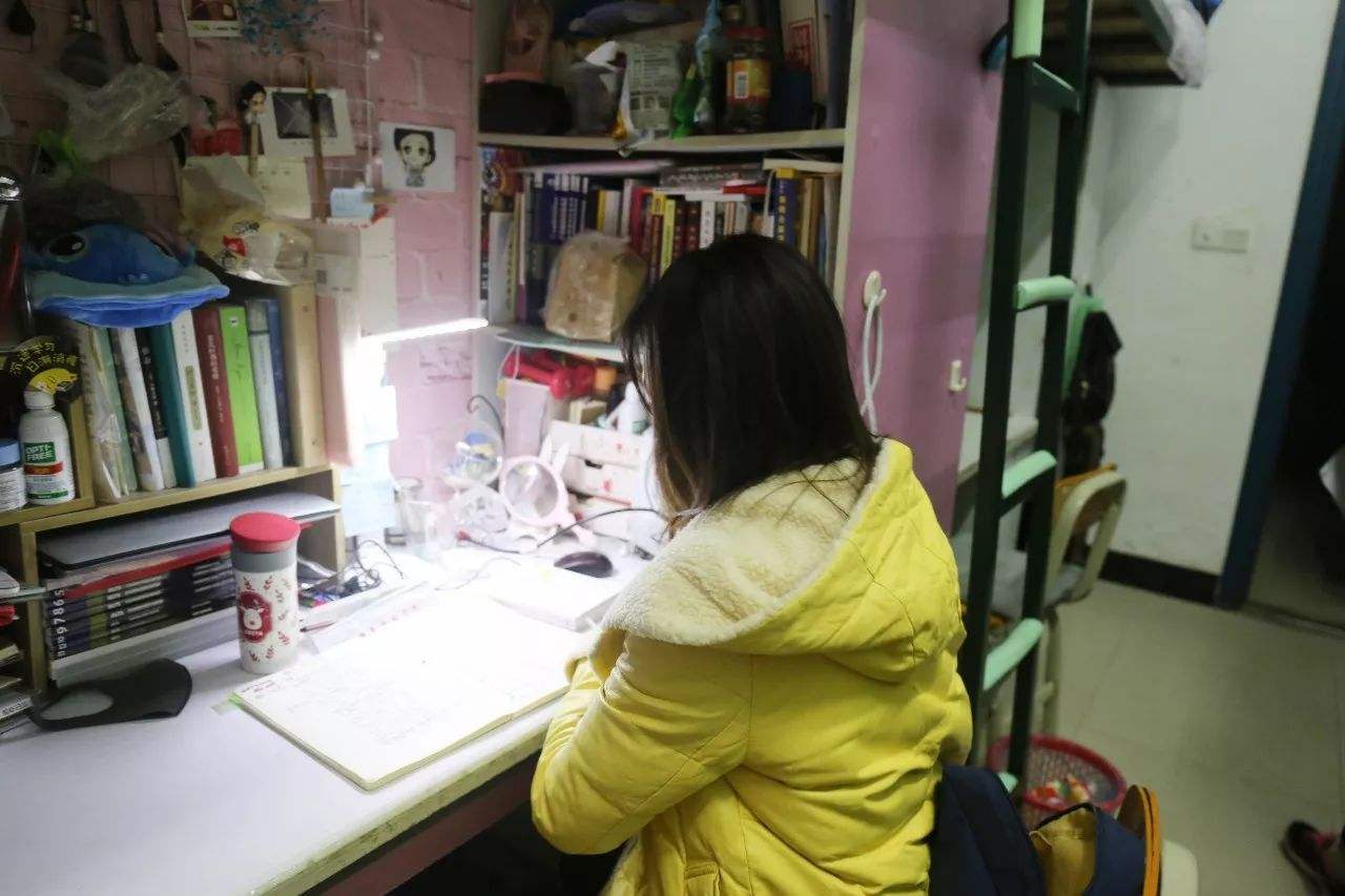 大学生住宿舍必备的东西,开学住宿必备好物清单