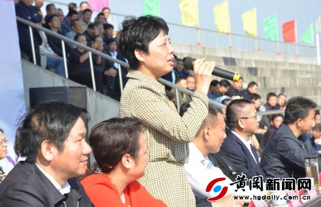 黄冈市中学生校园足球联赛赛况,2019黄冈市第五届中学生足球赛