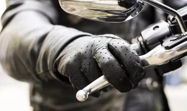 买二手摩托车怎么避免纠纷,购买二手摩托车如何避免陷阱