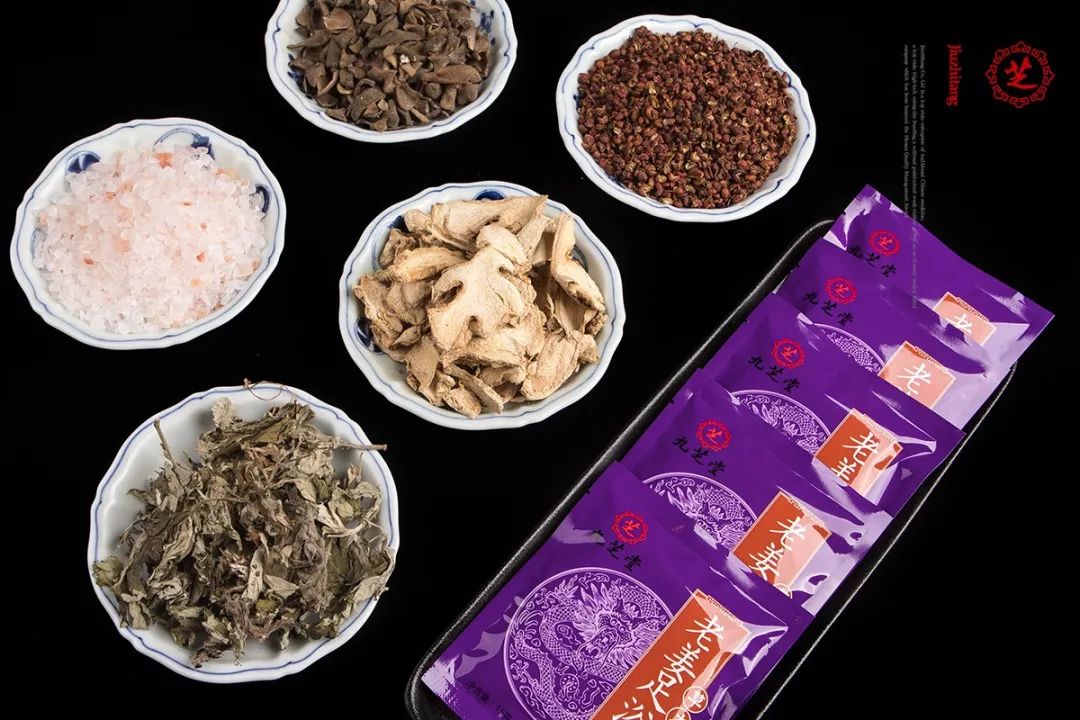 秋冬用什么泡脚对皮肤好,秋冬泡泡脚全身轻松