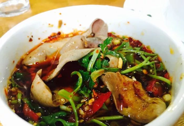 乐山嘉州长卷天街黄氏麻辣烫菜单,洪雅三宝与乐山麻辣烫哪的好吃