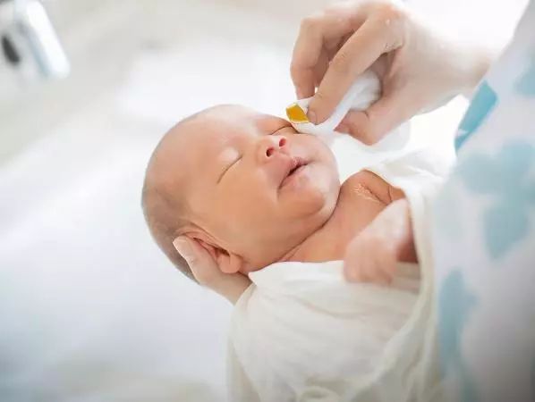 一对一住家月嫂服务平台,一对一月嫂月子中心