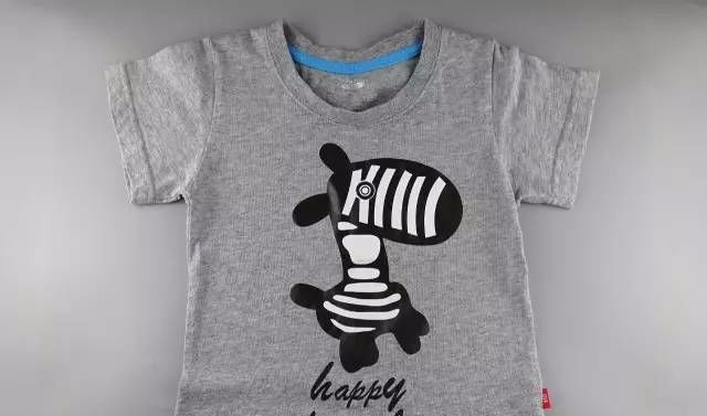 阴天衣服晒不干有味怎么办,阴天衣服晒不干有什么方法